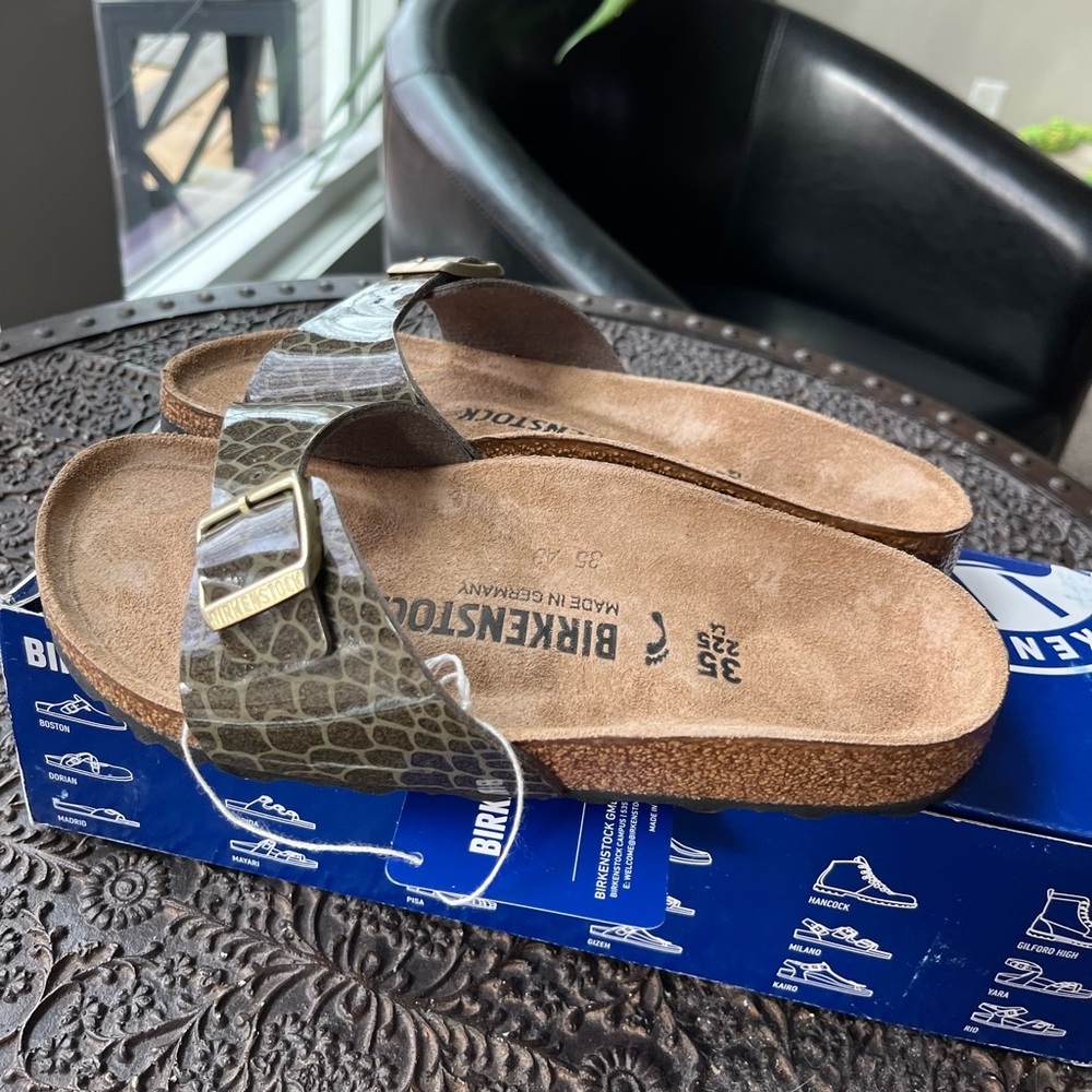 BIRKENSTOCK MADRID SANDALS IN MAGIC SNAKE KHAKI 35 EU (4-4.5 US)